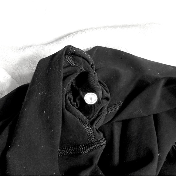 LULULEMON Align High-Rise Legging Pant 25” Inseam, Black, Size 6 - Picture 7 of 9